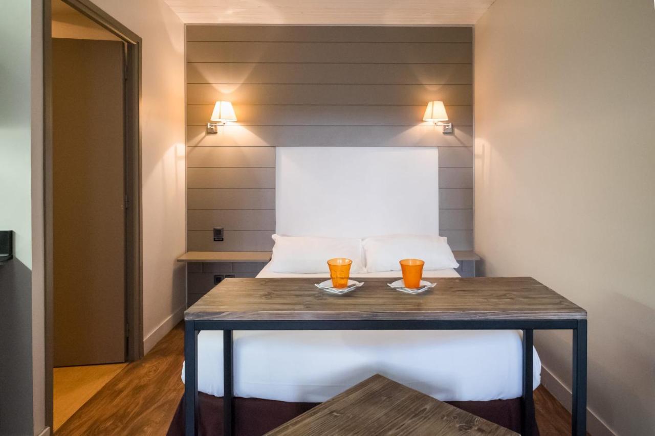 Vieille BÔurse - Cosy studio close to stations&old city - Welkeys Lille Extérieur photo